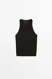 Sleeveless knit halter top