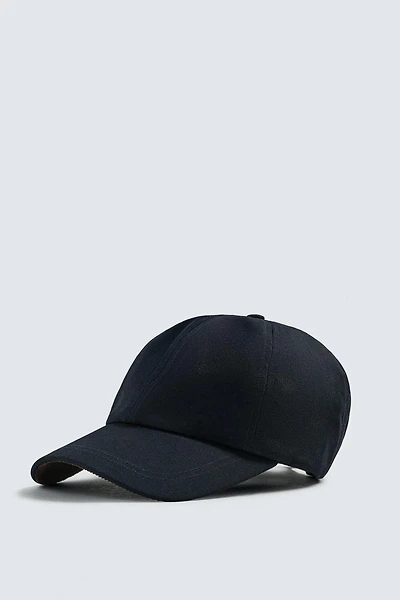 CASQUETTE EN VELOURS CÔTELÉ COMBINÉE