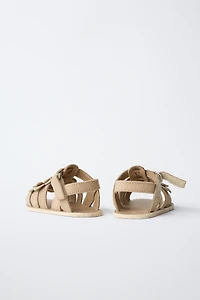 FLORAL LEATHER SANDALS