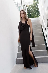 ROBE ASYMÉTRIQUE CAPE LIMITED EDITION