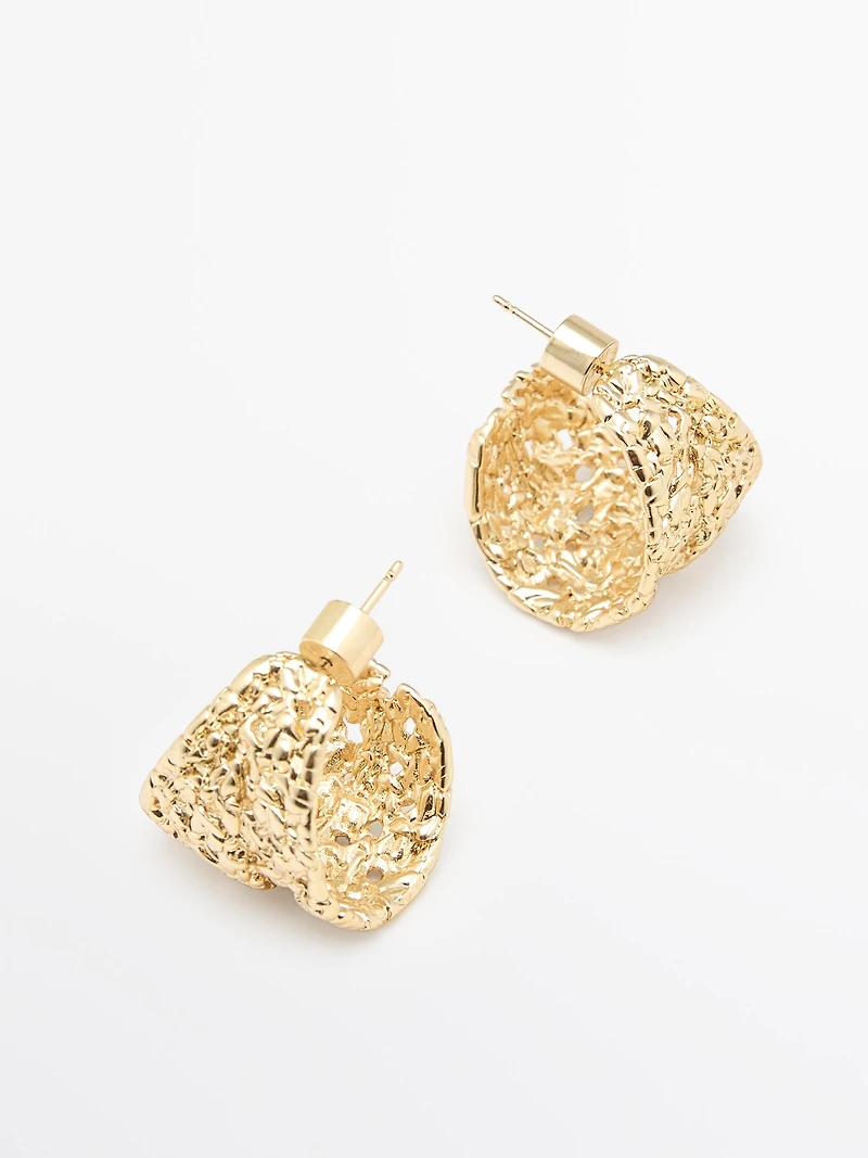 Braided textured hoop earrings