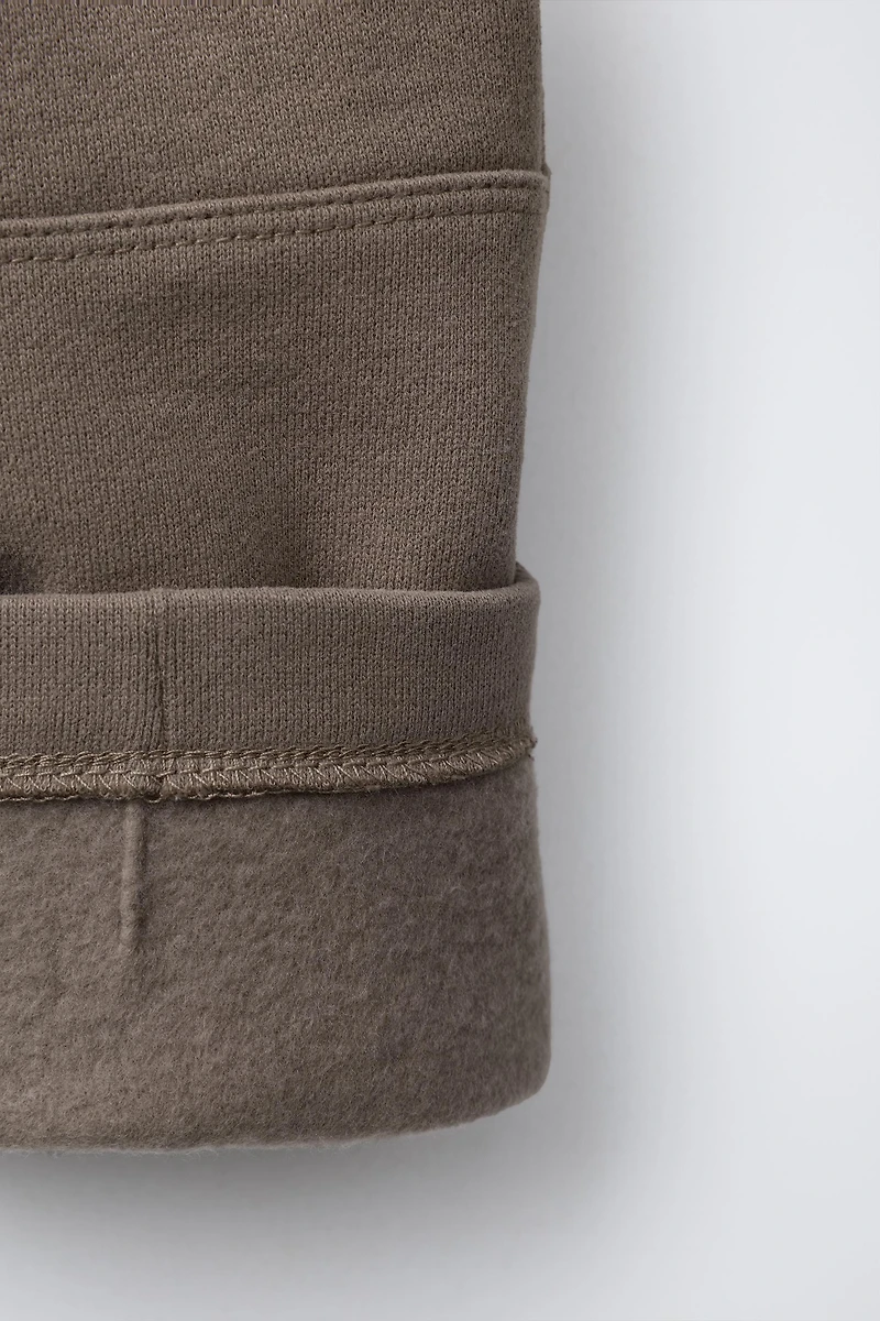 STRAIGHT PLUSH PANTS WITH RAISED LOGO