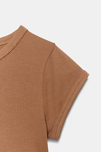 RIBBED SHORT SLEEVE T-SHIRT
