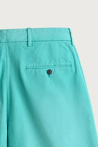 SHORT DÉLAVÉ COUPE RELAXED FIT À PLIS