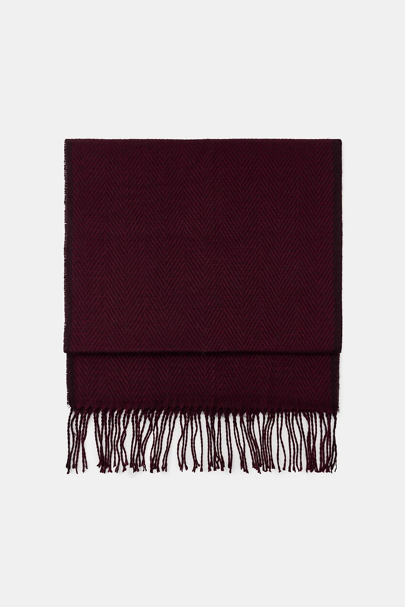 CONTRASTING HERRINGBONE FRINGED SCARF