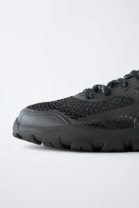 BAREFOOT MESH SNEAKERS