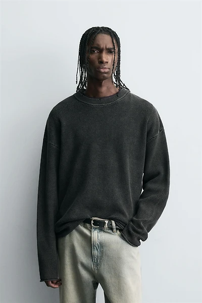 WAFFLE TEXTURED SWEATER