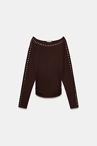 LONG SLEEVE T-SHIRT WITH STUDS