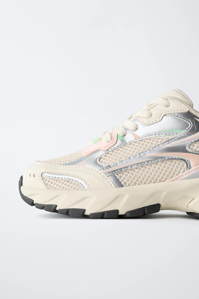 METALLIC MESH SNEAKERS