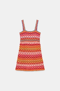 ROBE COURTE EN MAILLE