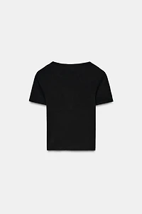 CONTRAST TRIM T-SHIRT
