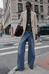 SOFT SHOULDER PAD COAT