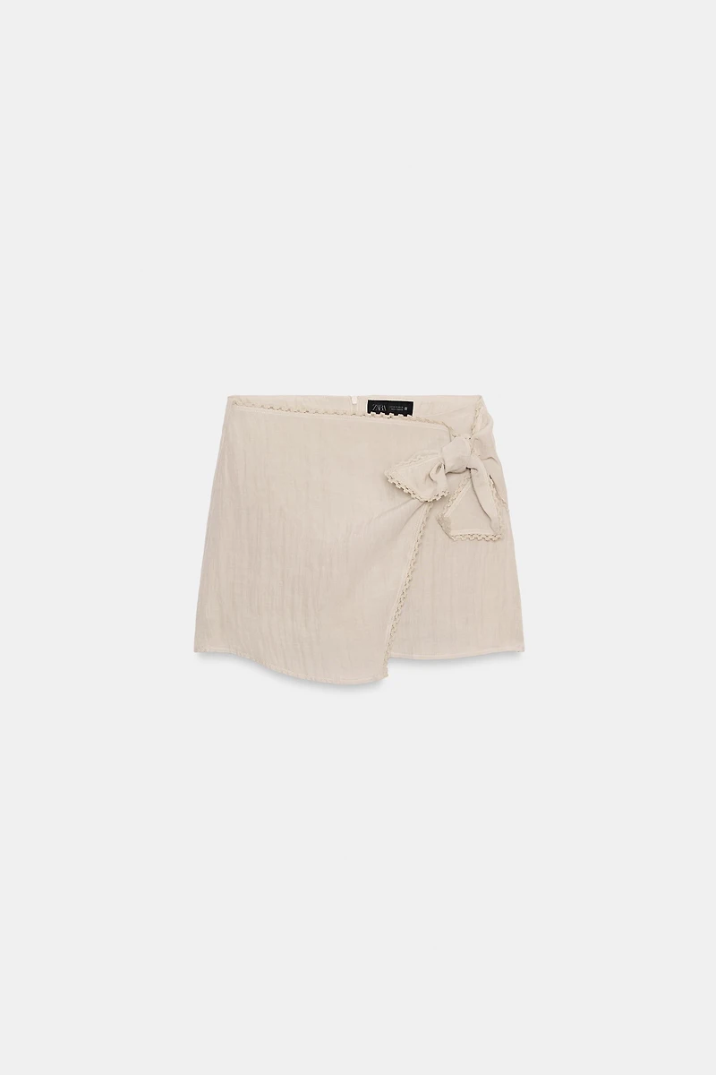 LACE KNOTTED SKORT