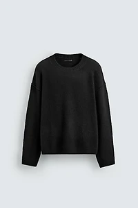 TEXTURED SWEATER WITH REVERSE EFFECT SEAMS