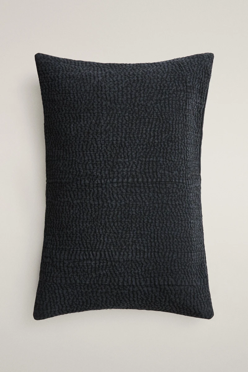 GATHERED QUILT THROW PILLOW COVER