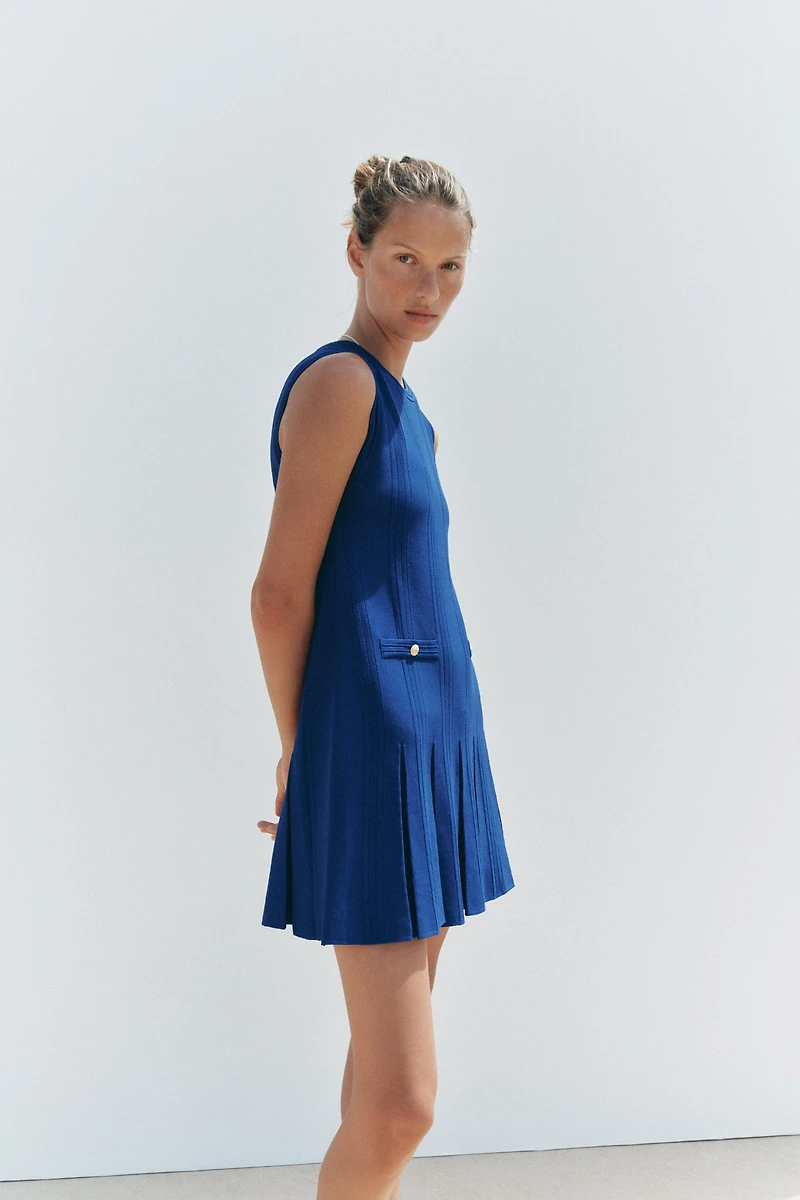 PLEATED KNIT DRESS