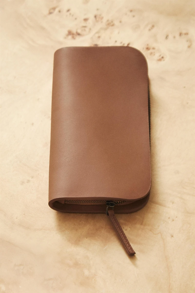 LEATHER WALLET