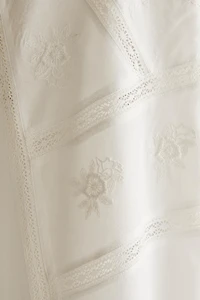 EMBROIDERED NIGHTGOWN