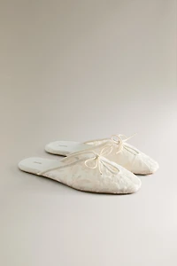 EMBROIDERED FLOWER MULE SLIPPERS