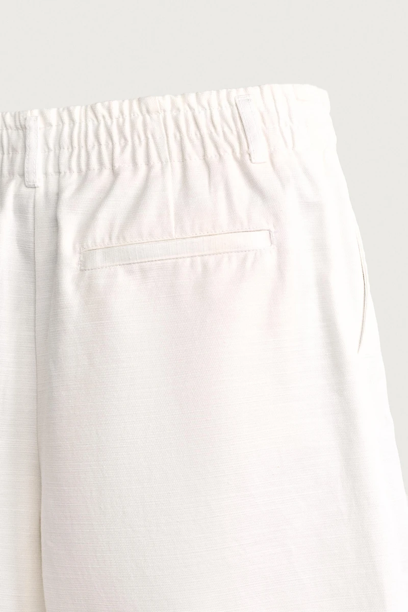 COTTON-LYOCELL WIDE FIT SHORTS