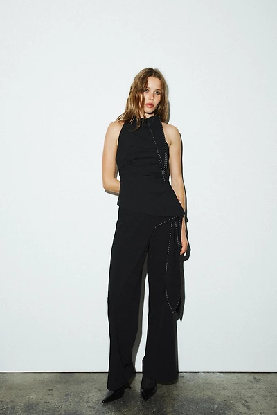 STITCHED KNOT TOP