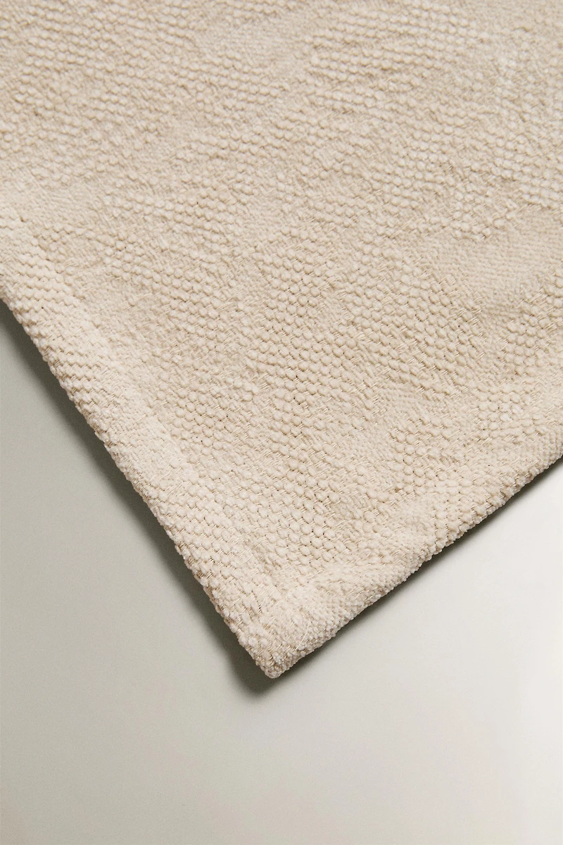 CHENILLE JACQUARD BLANKET