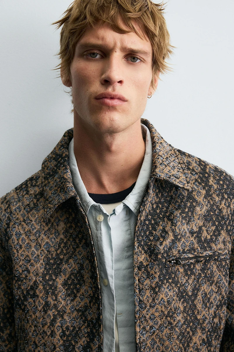 TEXTURED JACQUARD JACKET