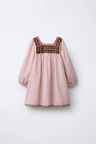ROBE DÉTAIL CROCHET