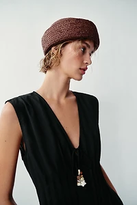100% RAFFIA CAP WITH TURN-UP