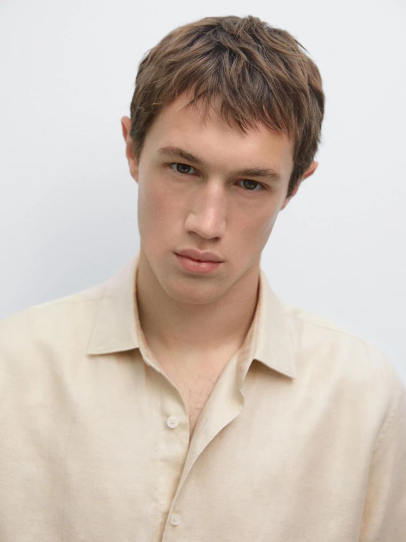 Lightweight regular fit twill shirt