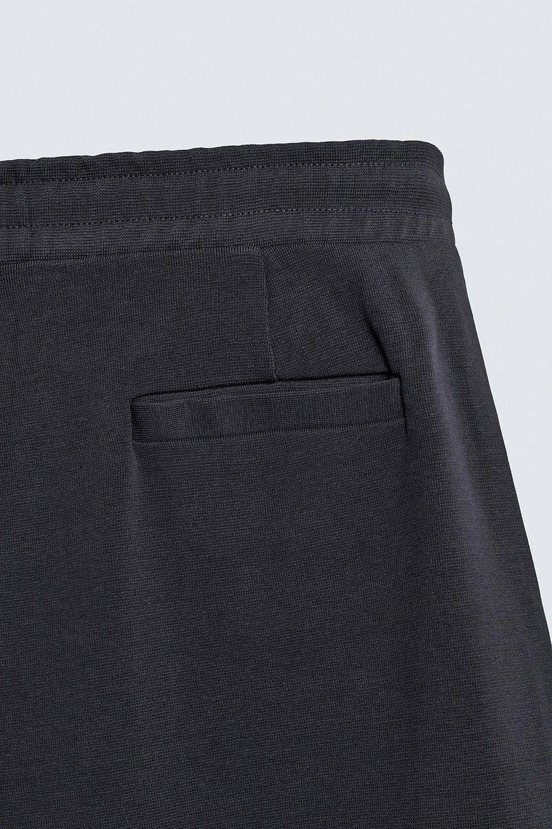 RIBBED TEXTURE BALLOON FIT JOGGER PANTS