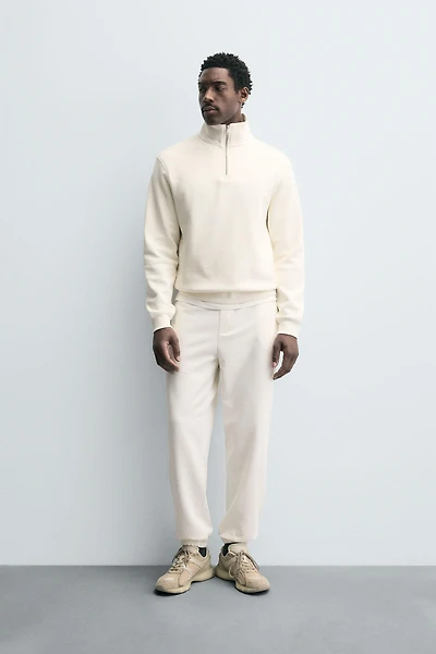 SWEAT COL ZIPPÉ BASIQUE