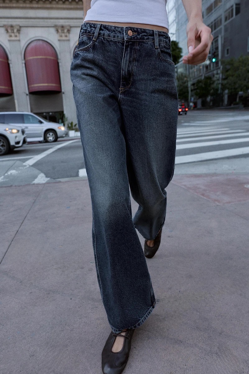 Z1975 MID-RISE STRAIGHT LEG JEANS