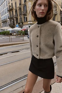 FAUX FUR SHORT JACKET