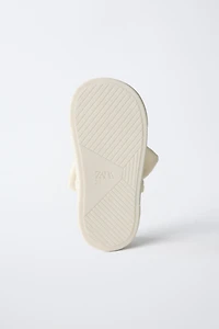 BAREFOOT BALLET FLATS WITH BOW