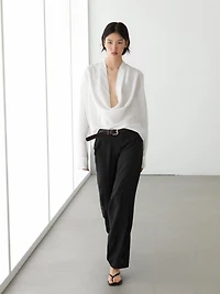 Flowing baggy trousers