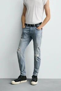 RIPPED SKINNY FIT JEANS