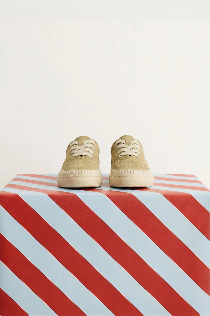 TENNIS OU BASKET EN CUIR