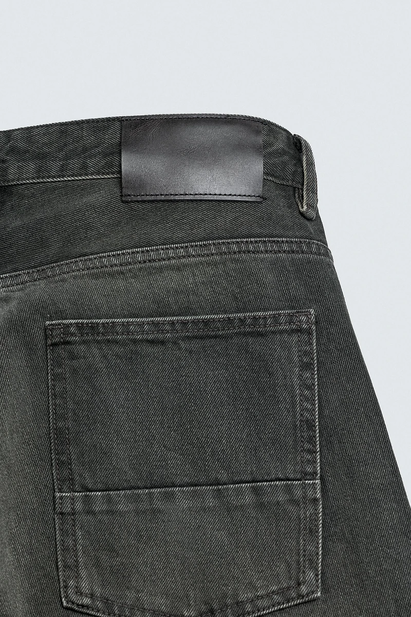 BAGGY FIT JEANS WITH TWISTED SEAM