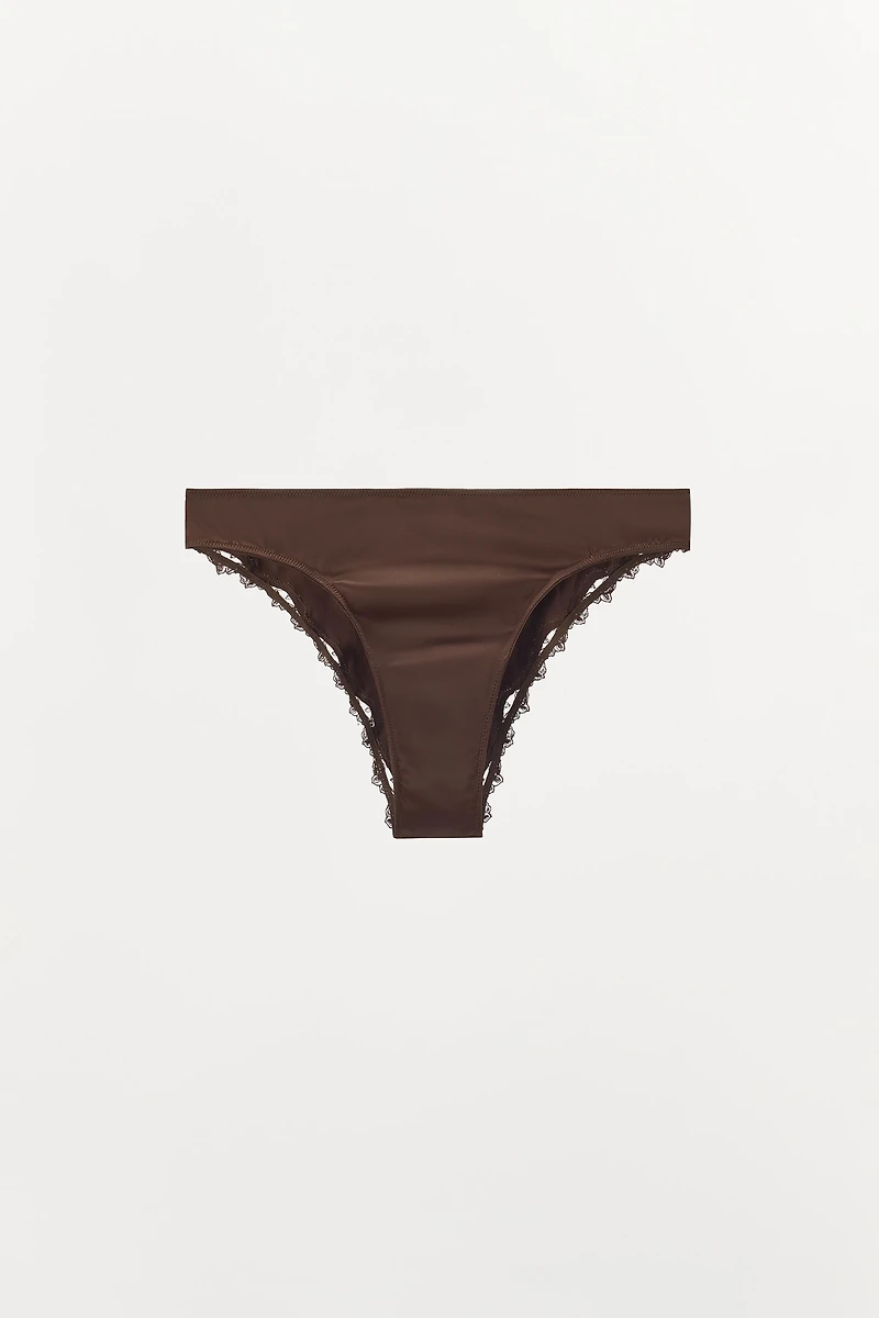 SATIN EFFECT LACE PANTIES