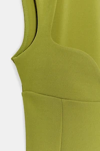 ROBE DÉCOLLETÉ EN CŒUR
