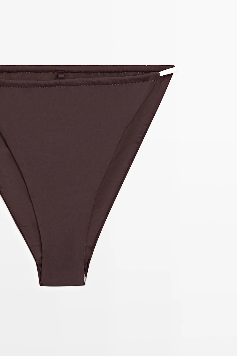 Bikini bottoms with contrast bow