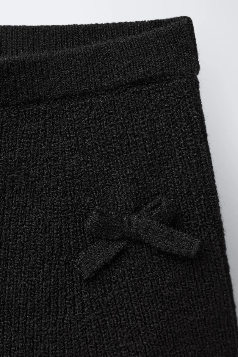 BOW KNIT SKIRT