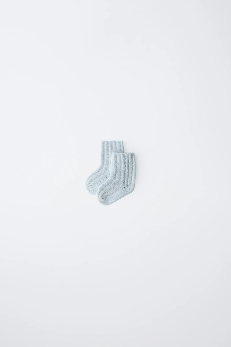 RIBBED KNIT SOCKS