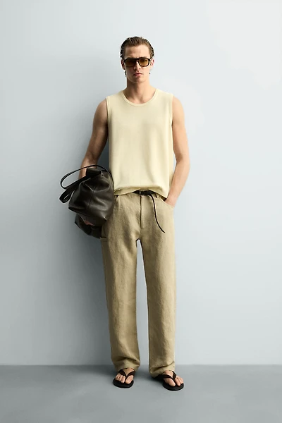 TEXTURED KNIT VEST