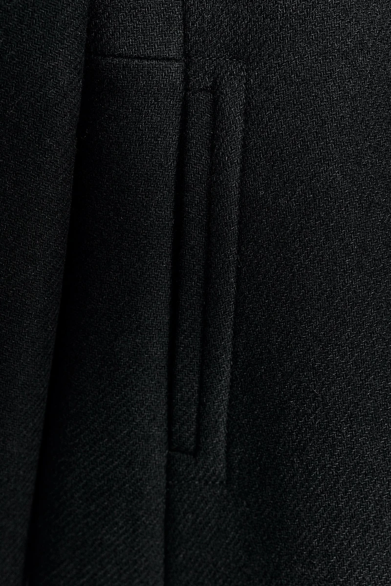 DOUBLE-BREASTED WOOL COAT