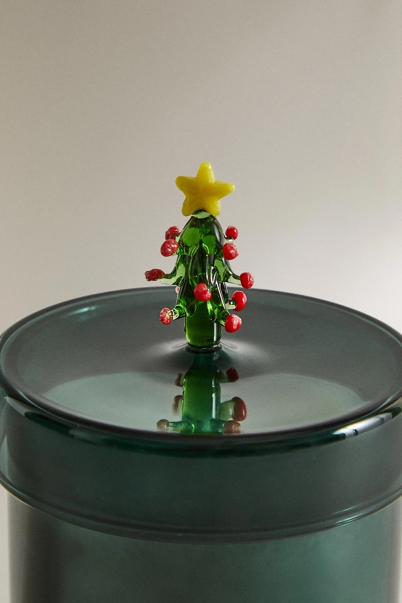 (220 G) WINTER CYPRESS BOROSILICATE GLASS SCENTED CANDLE