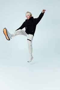 NEOPRENE-LOOK LABEL JACKET
