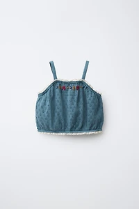 EMBROIDERED FLORAL KNIT TOP WITH LACE TRIM