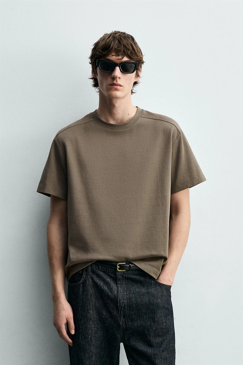 RELAXED FIT SEAMED T-SHIRT